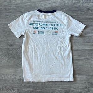 Abercrombie shirt (3 for $25🎁)